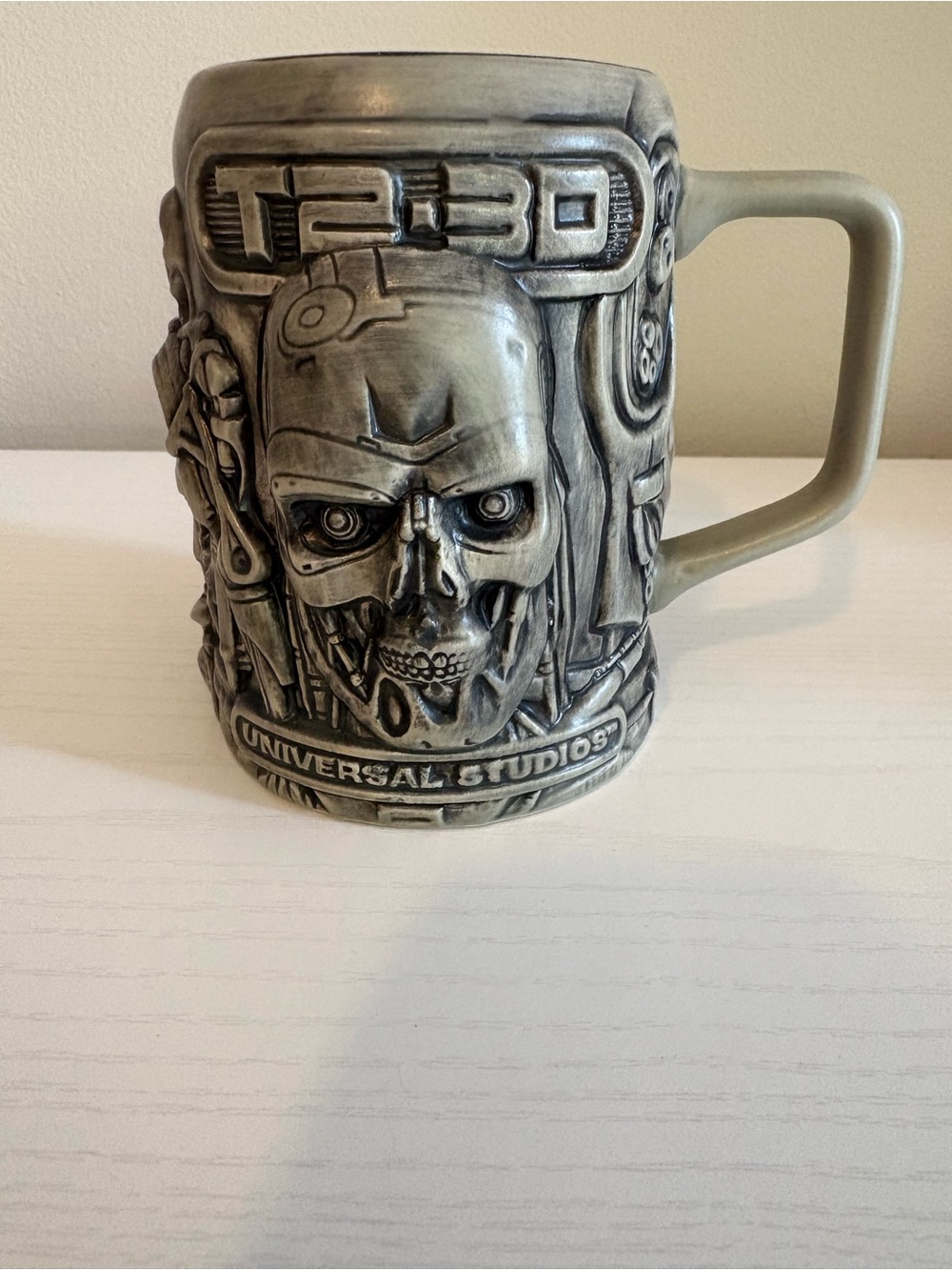 Universal Studios Terminator 3D sculpted mug endoskeleton